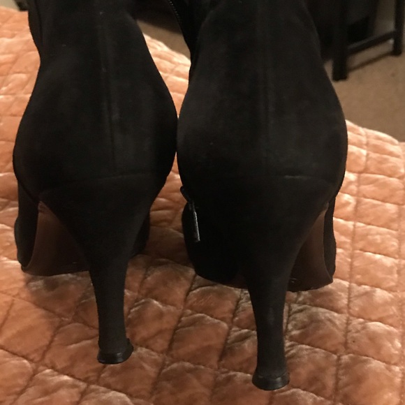 ✨Trade✨CHANEL black knee high suede boots - Picture 5 of 8